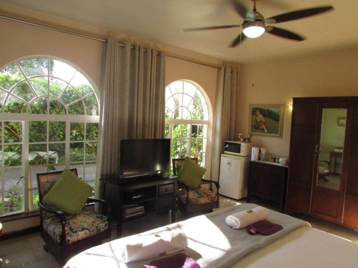 Bancroft B&B Hilton Ngoại thất bức ảnh